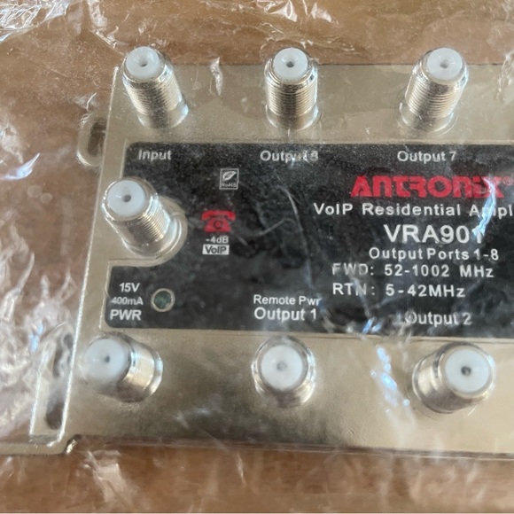 NIP VoIP 8 output residential amplifier - Picture 10 of 11